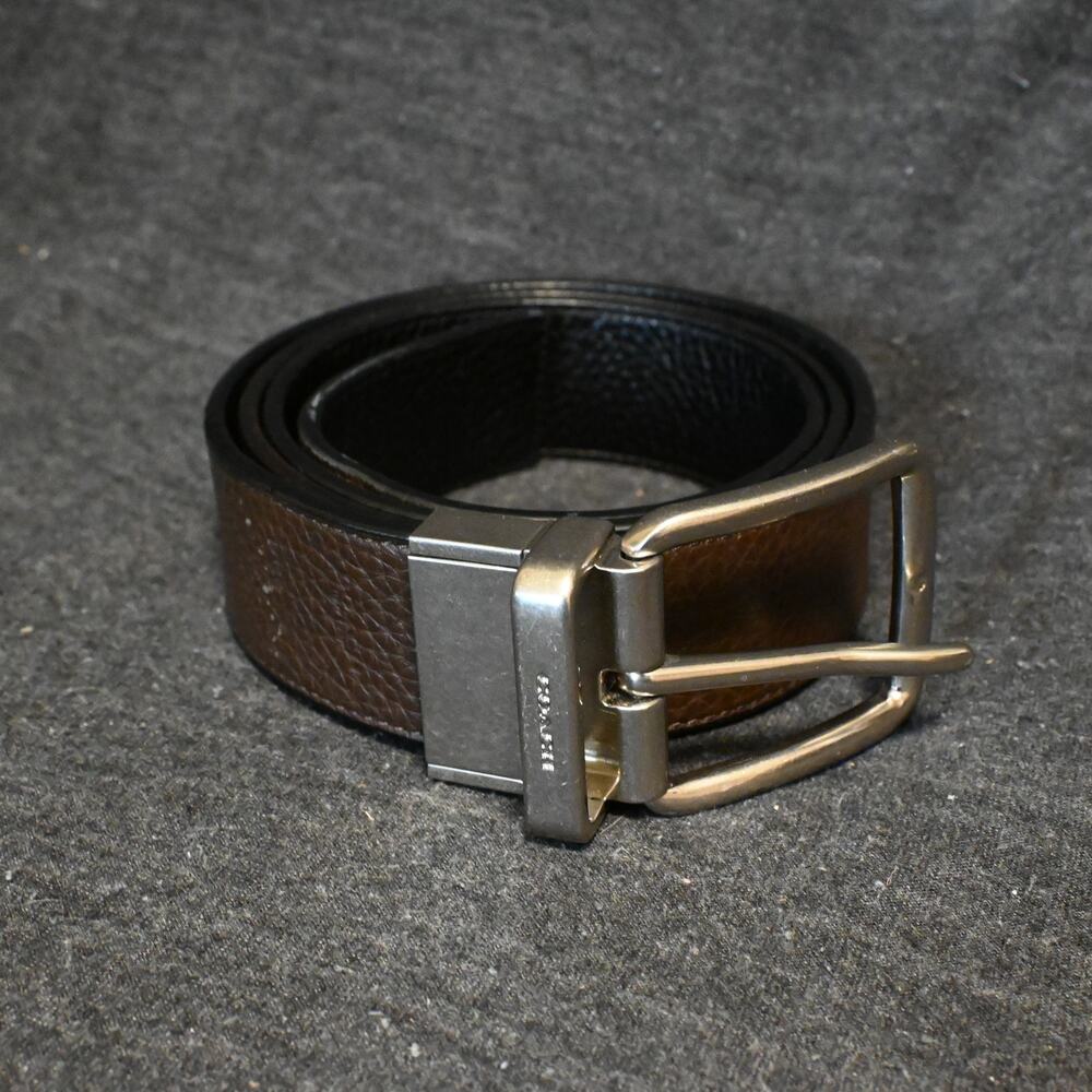 Coach Men's 40"-44" Waist Harness Belt F64840 Reversible Pebble Leather